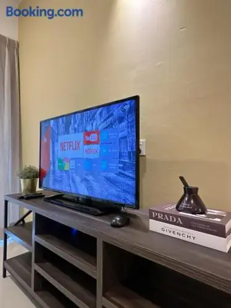 H2H - Neo Casual - Majestic Ipoh Town Center - 8pax