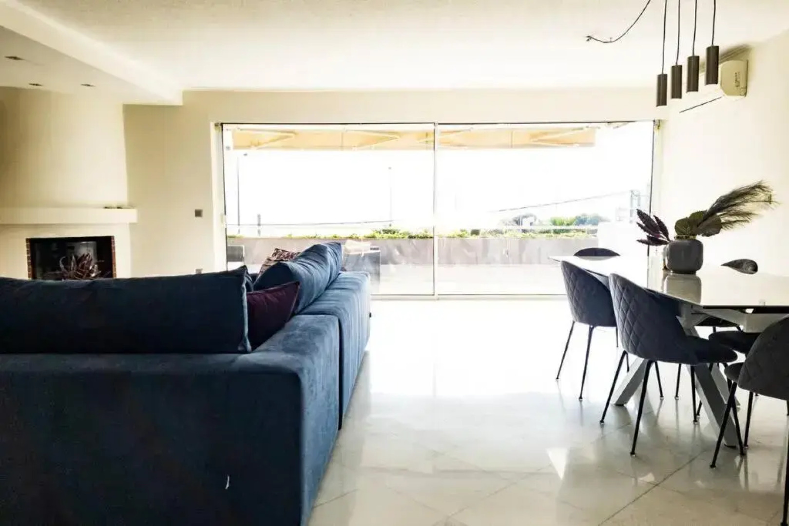 1, Kotzia str. & Poseidonos Avenue, Alimos