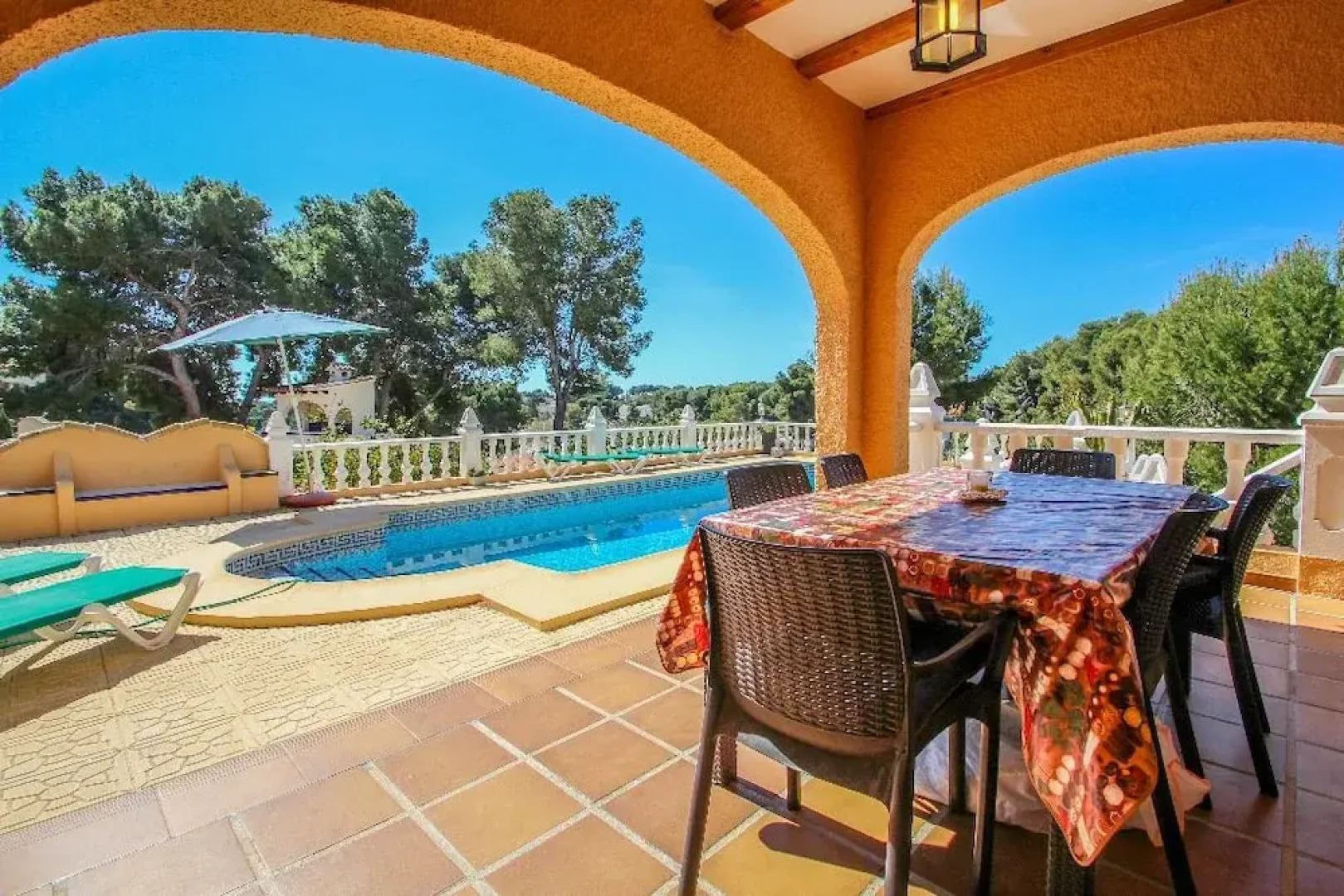 Sofia - holiday home with private swimming pool in Moraira