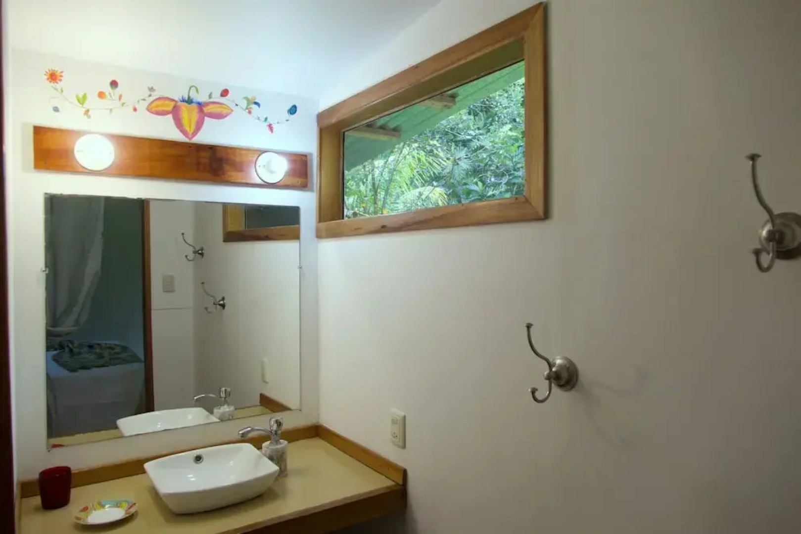 Buena Onda Jungle Lodge