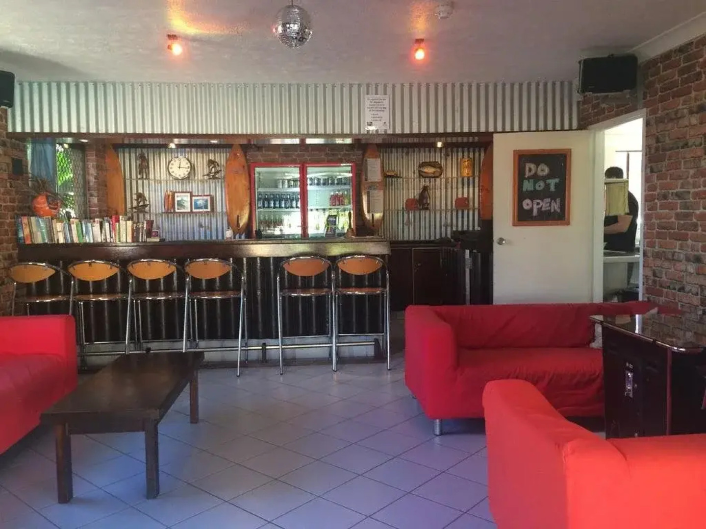 Maxmee Resort (formally Surfers Paradise Backpackers)