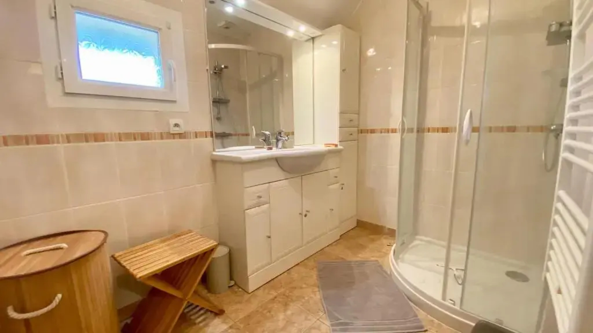 Maison 4 personnes proche du port + garage