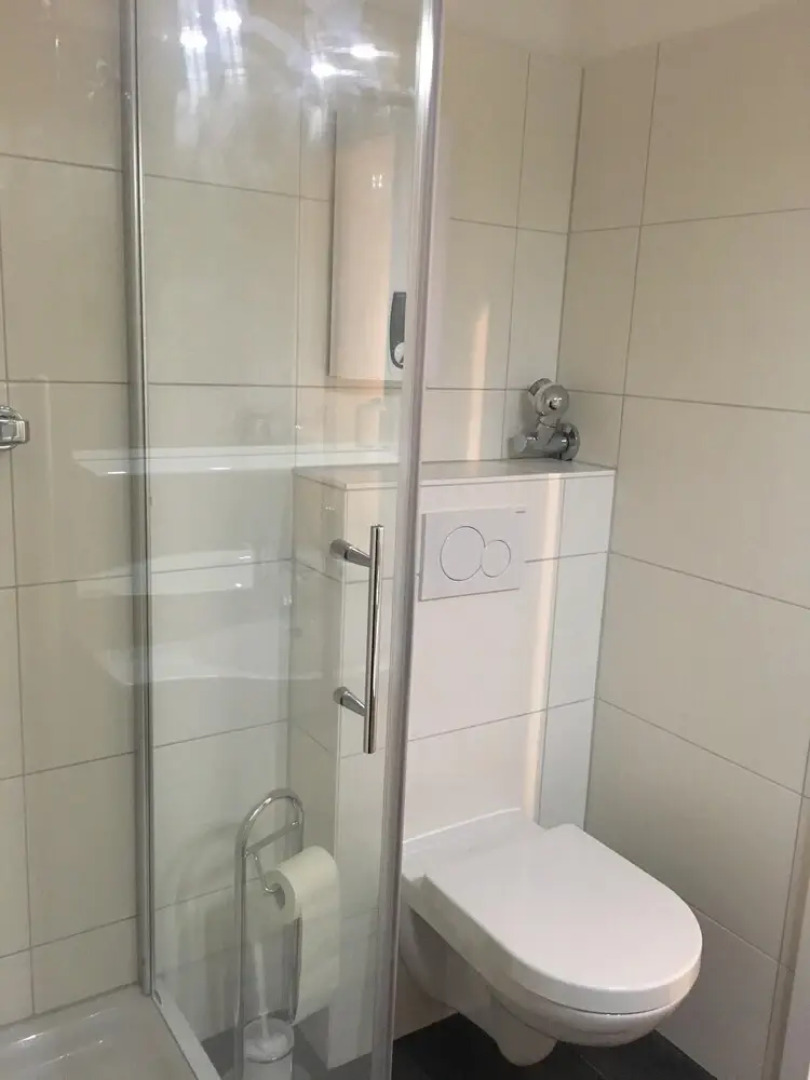 Res/410 - Residenz -teilseeblick