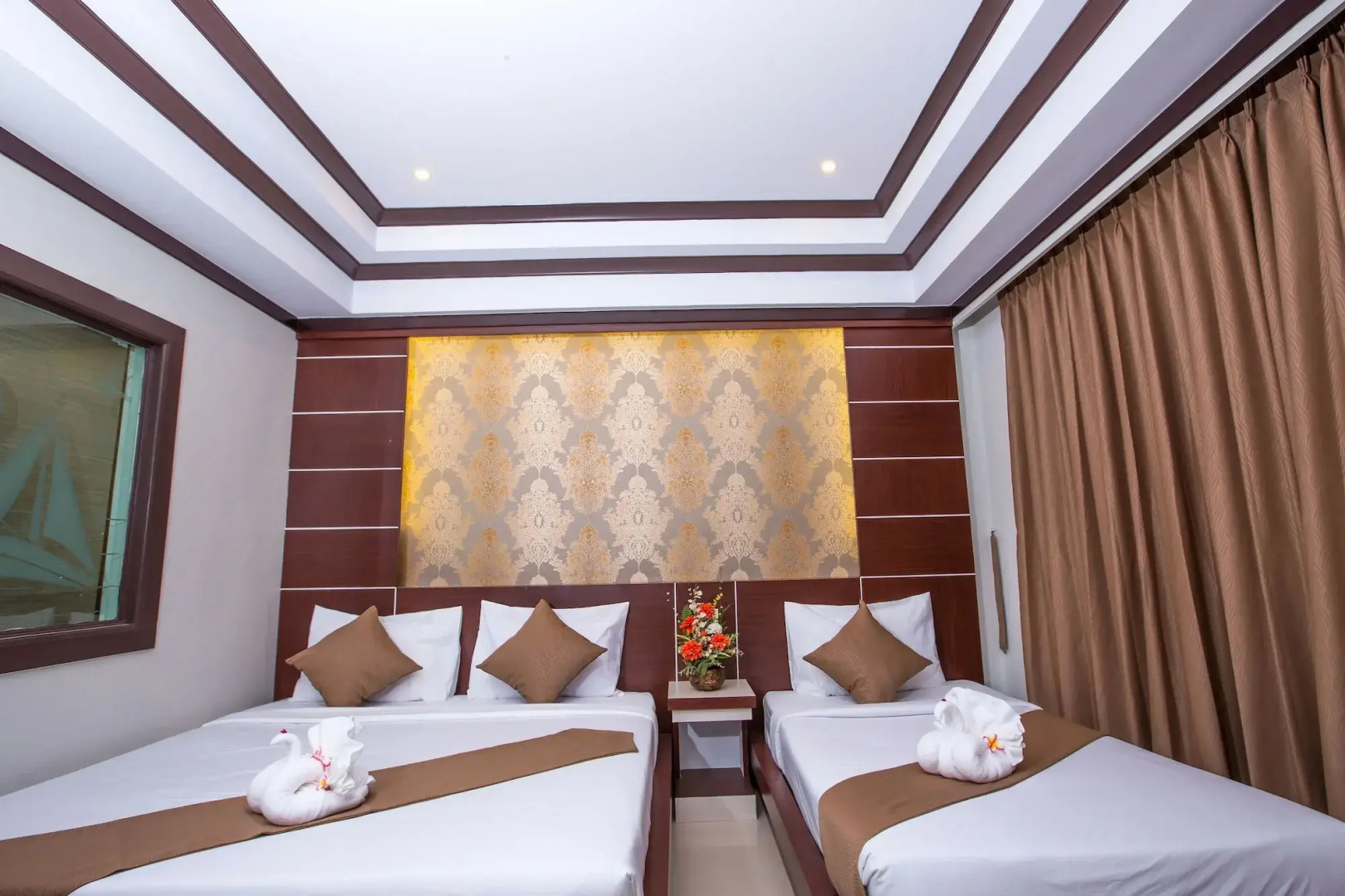 Phi Phi Andaman Beach Resort