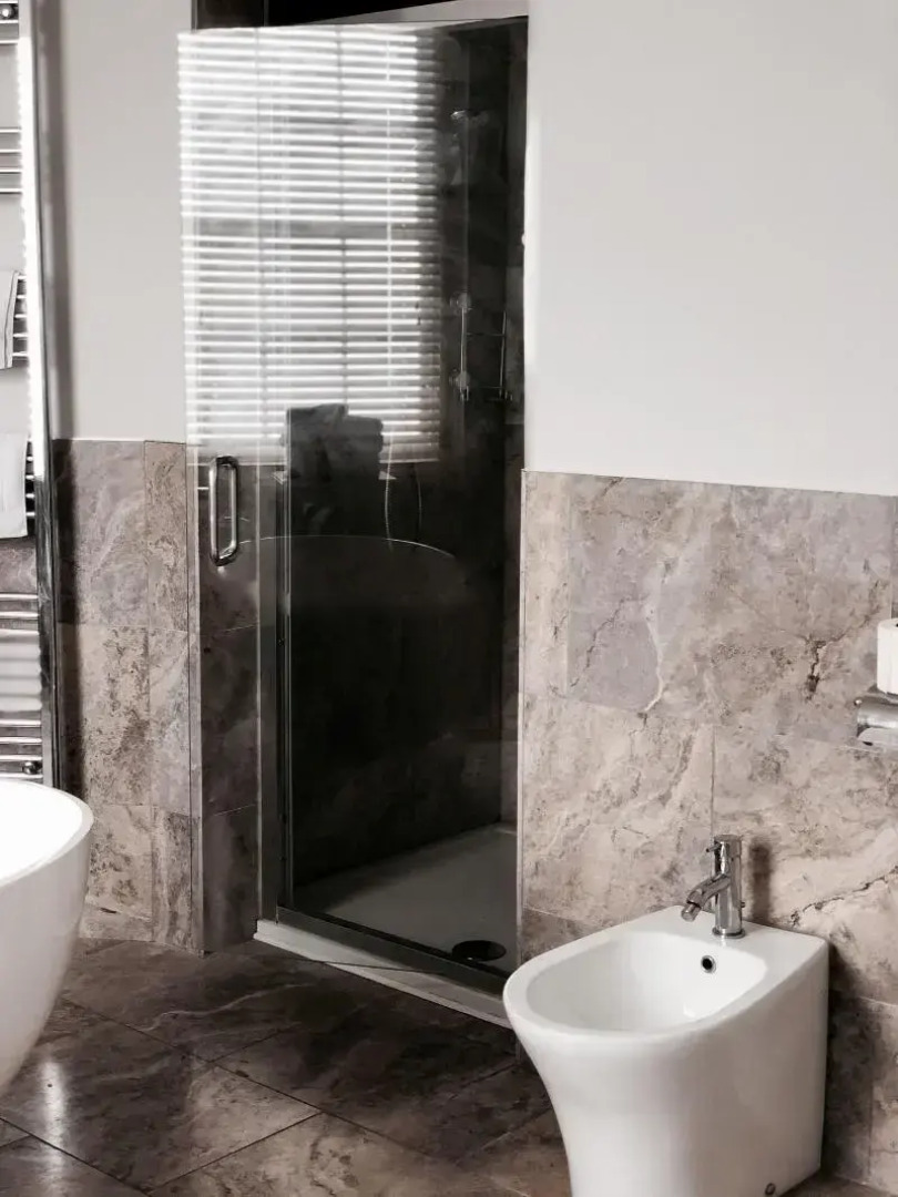 Ship Leopard Hotel – No Children