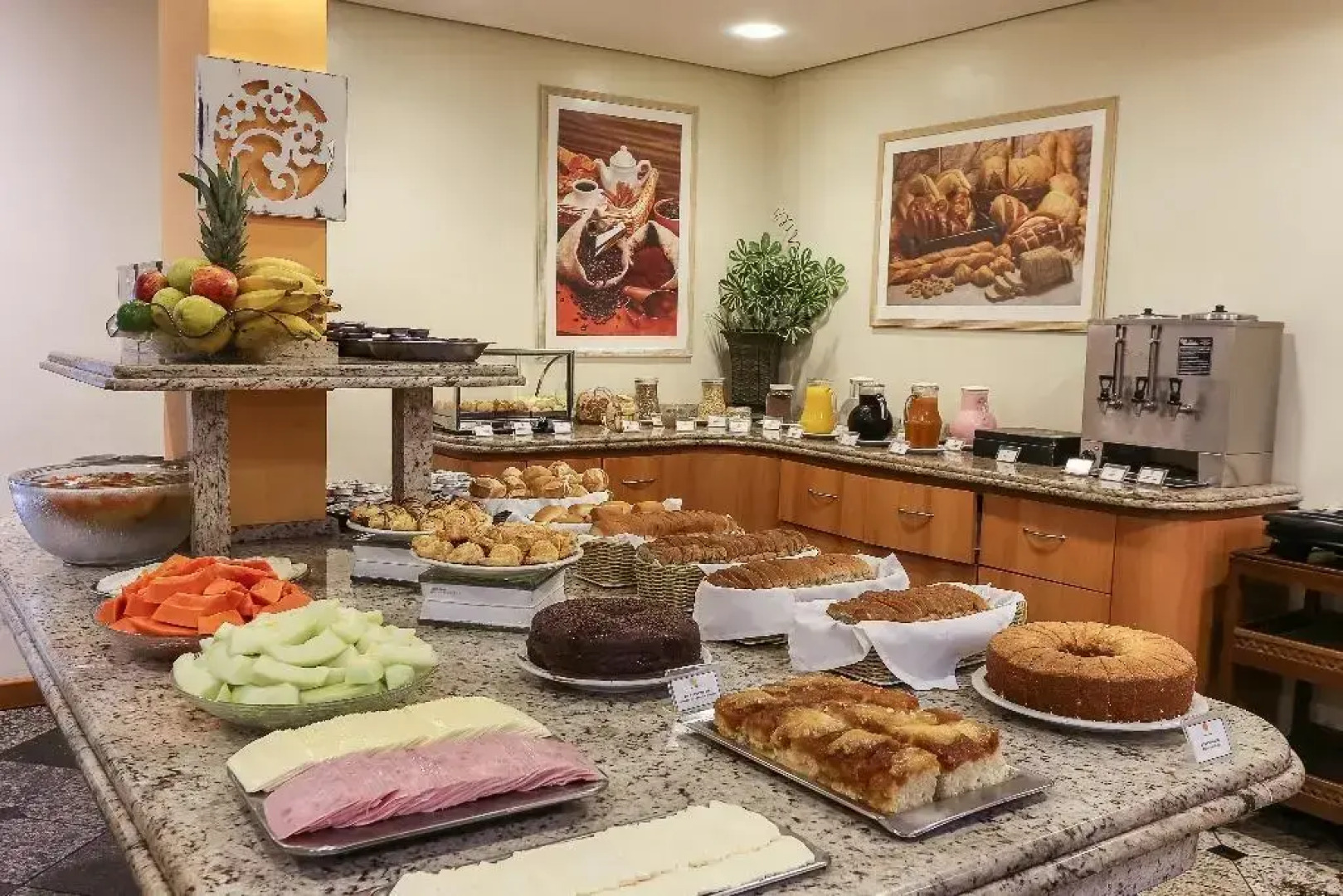 Hotel Metropolitan Canoas