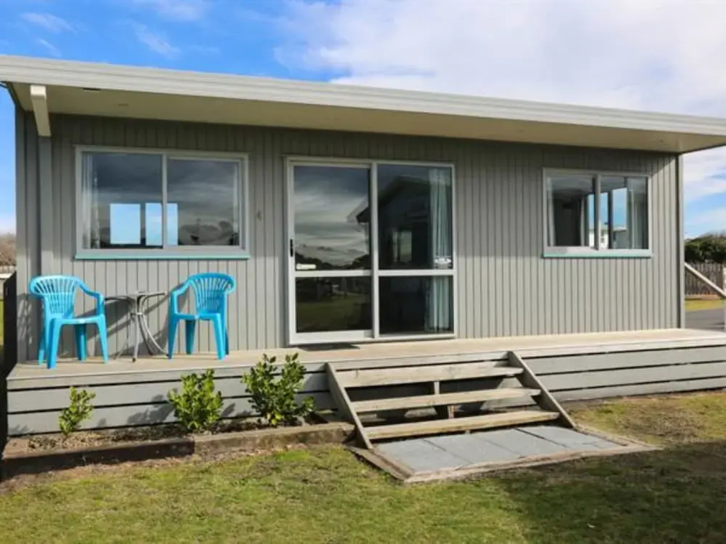 Raglan Holiday Park