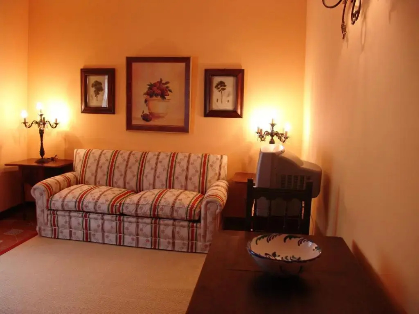 Apartamentos La Columna