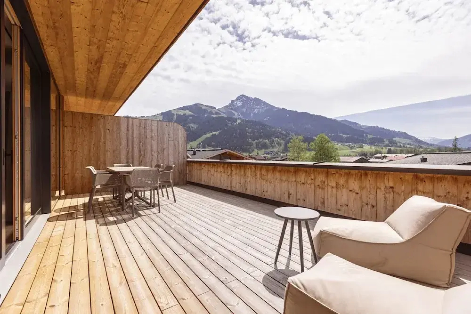 Spacious Apartment in Tyrol With Terrace