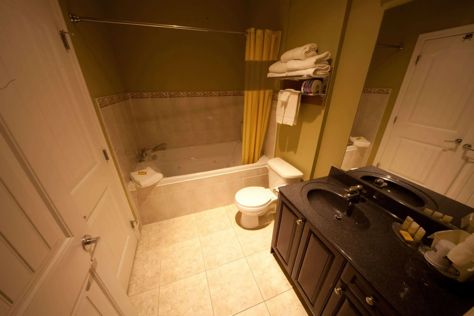 Days Inn by Wyndham Surrey