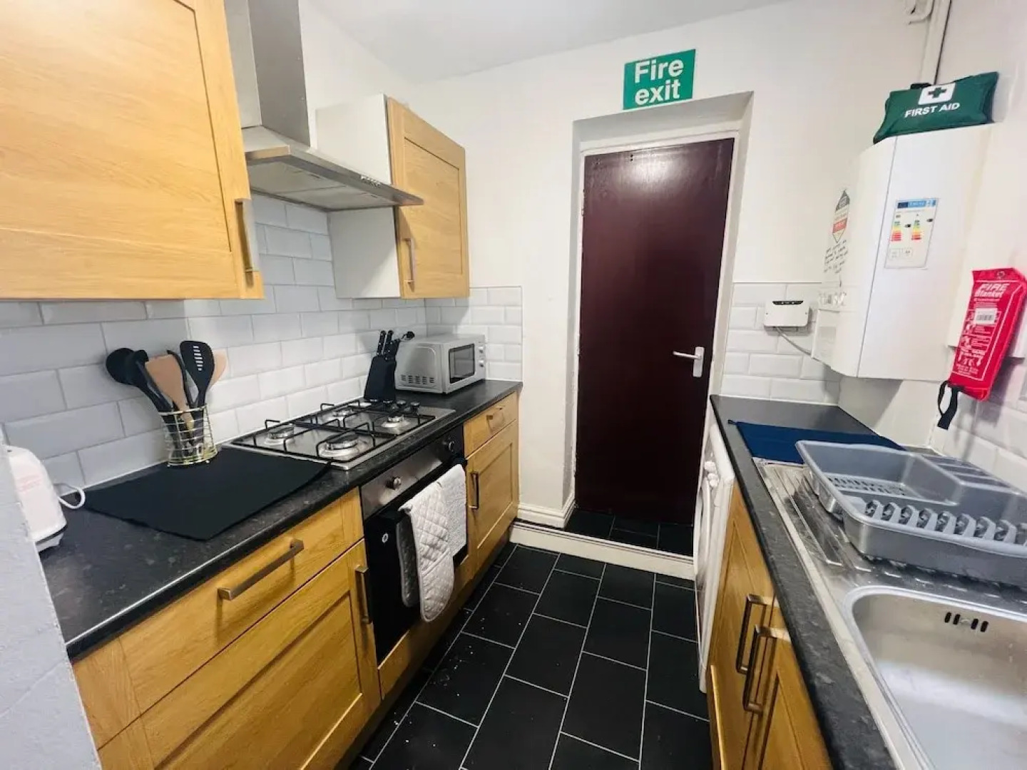 Remarkable 4-bed House in Bootle, Liverpool