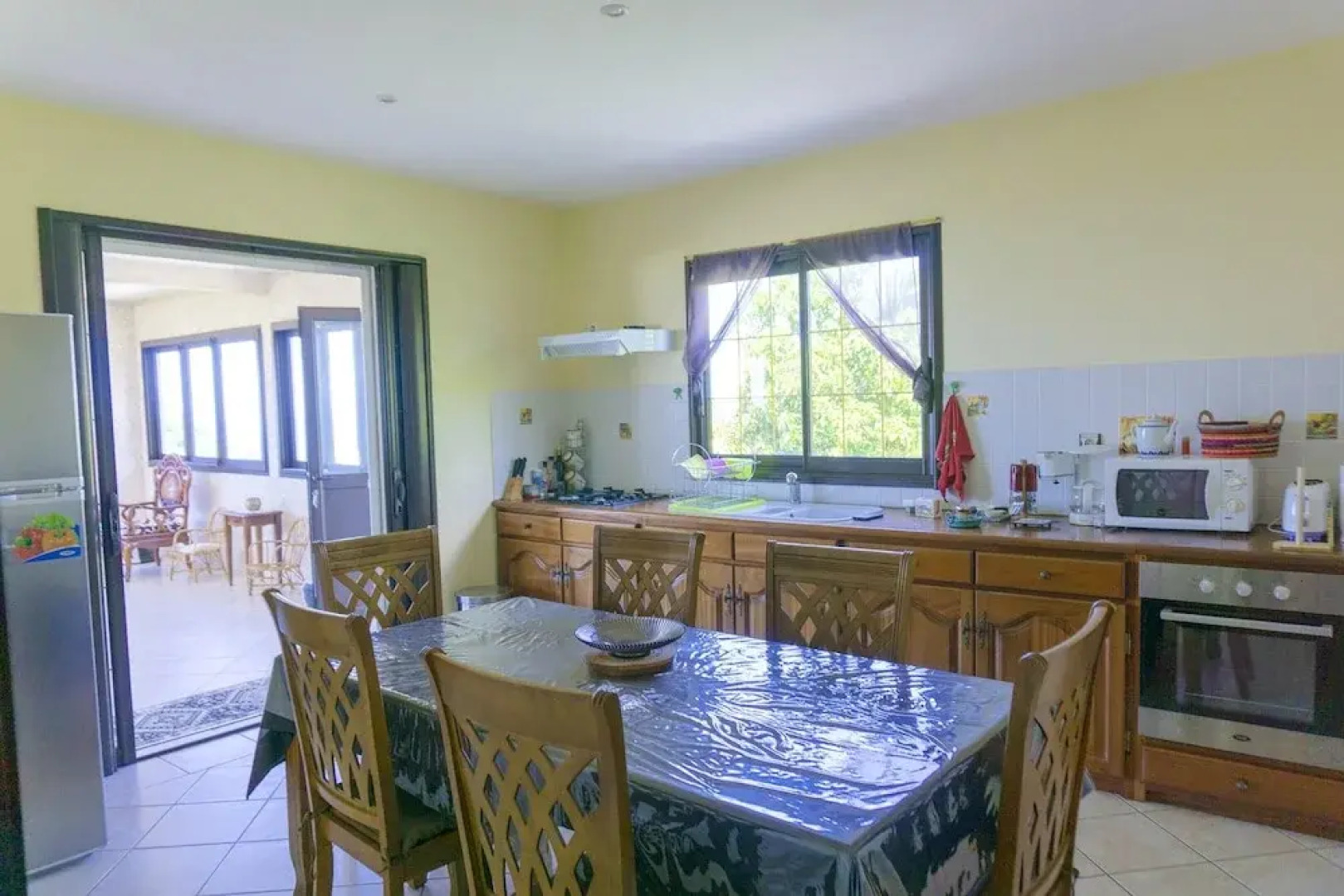 Apartment With 3 Bedrooms in Petite Île, With Wonderful sea View, Enclosed Garden and Wifi Near the Beach