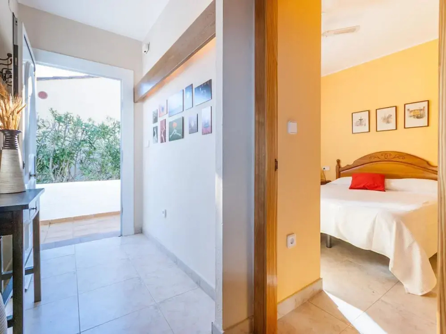 Modern Holiday Home in Vilamacolum With Swimming Pool