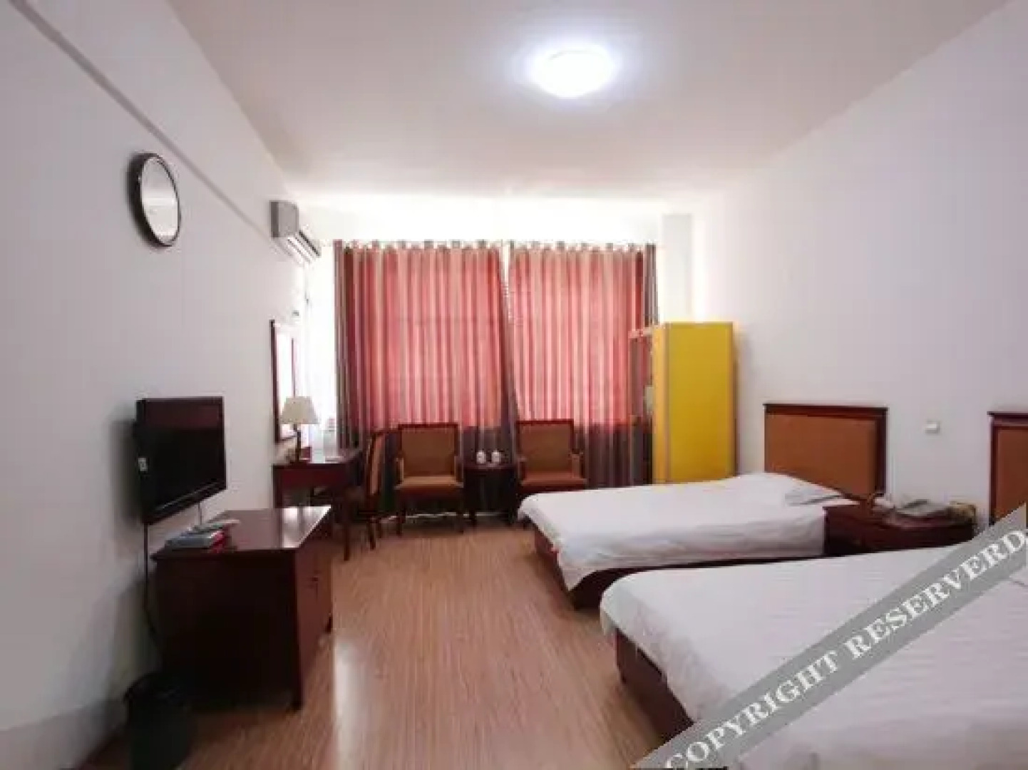 Weifang Huijuyuan Business Express Hotel