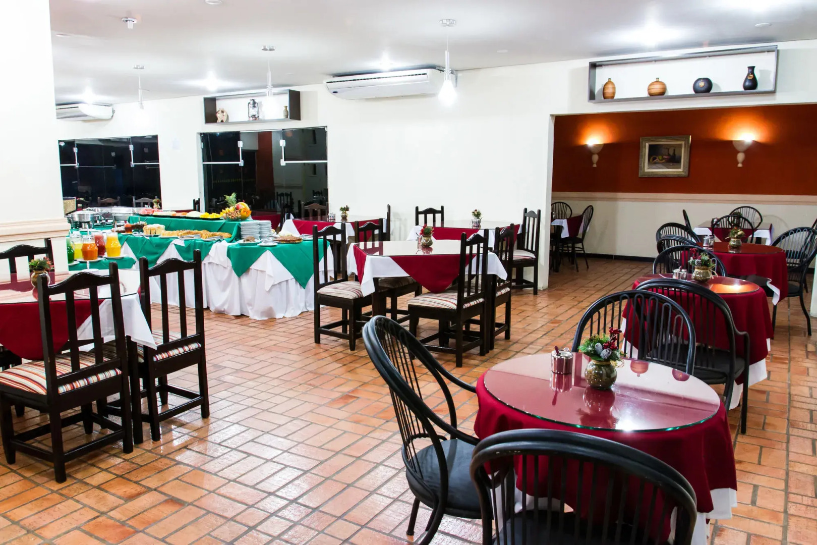 Harbor Self Buriti Suites Hotel