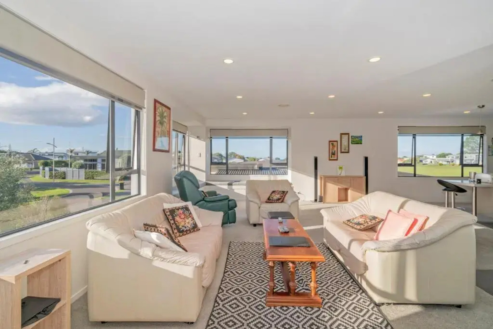 Pauanui Hangar Retreat - Pauanui Holiday Home