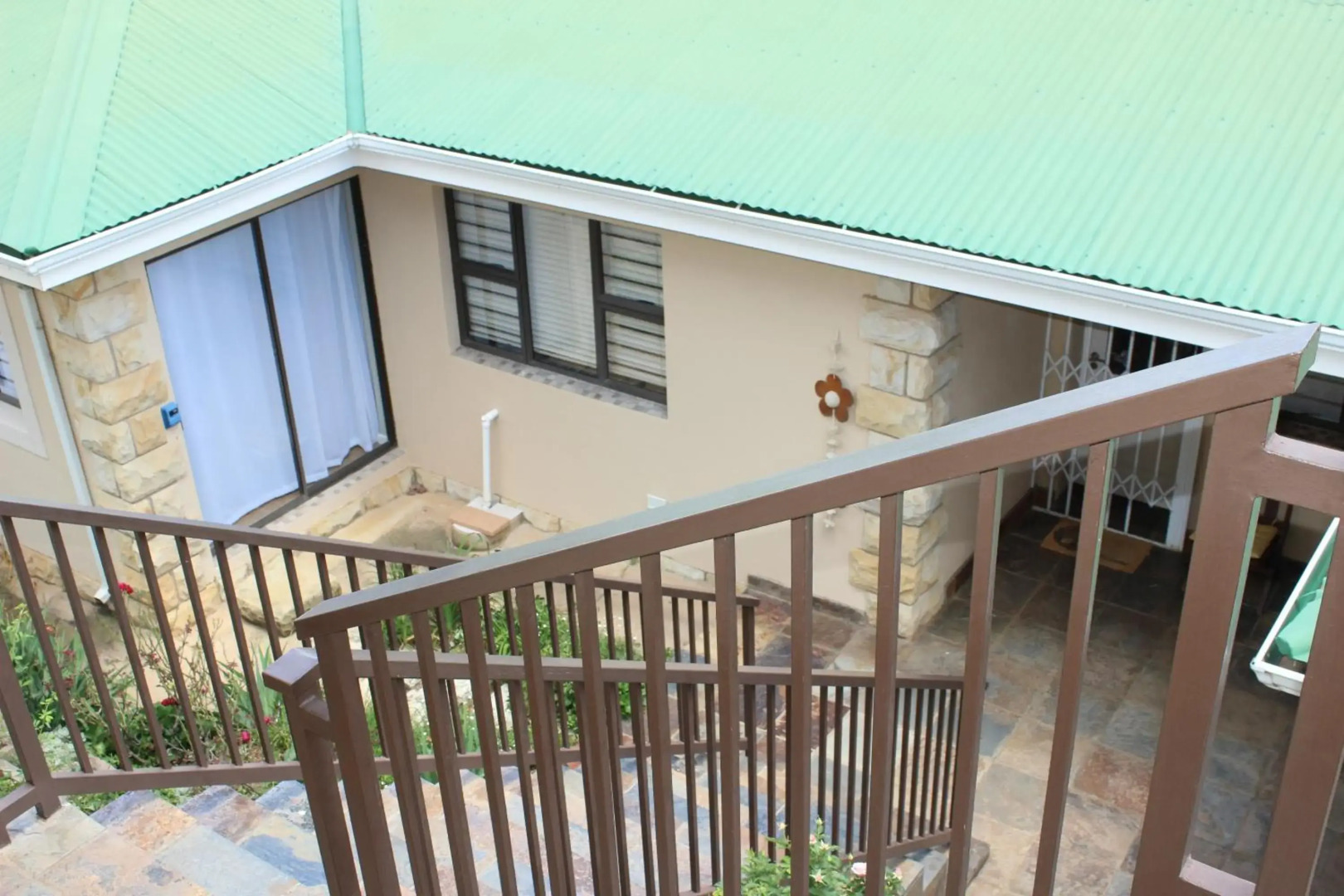 Sunbird Haven Self-Catering Sleeps 8
