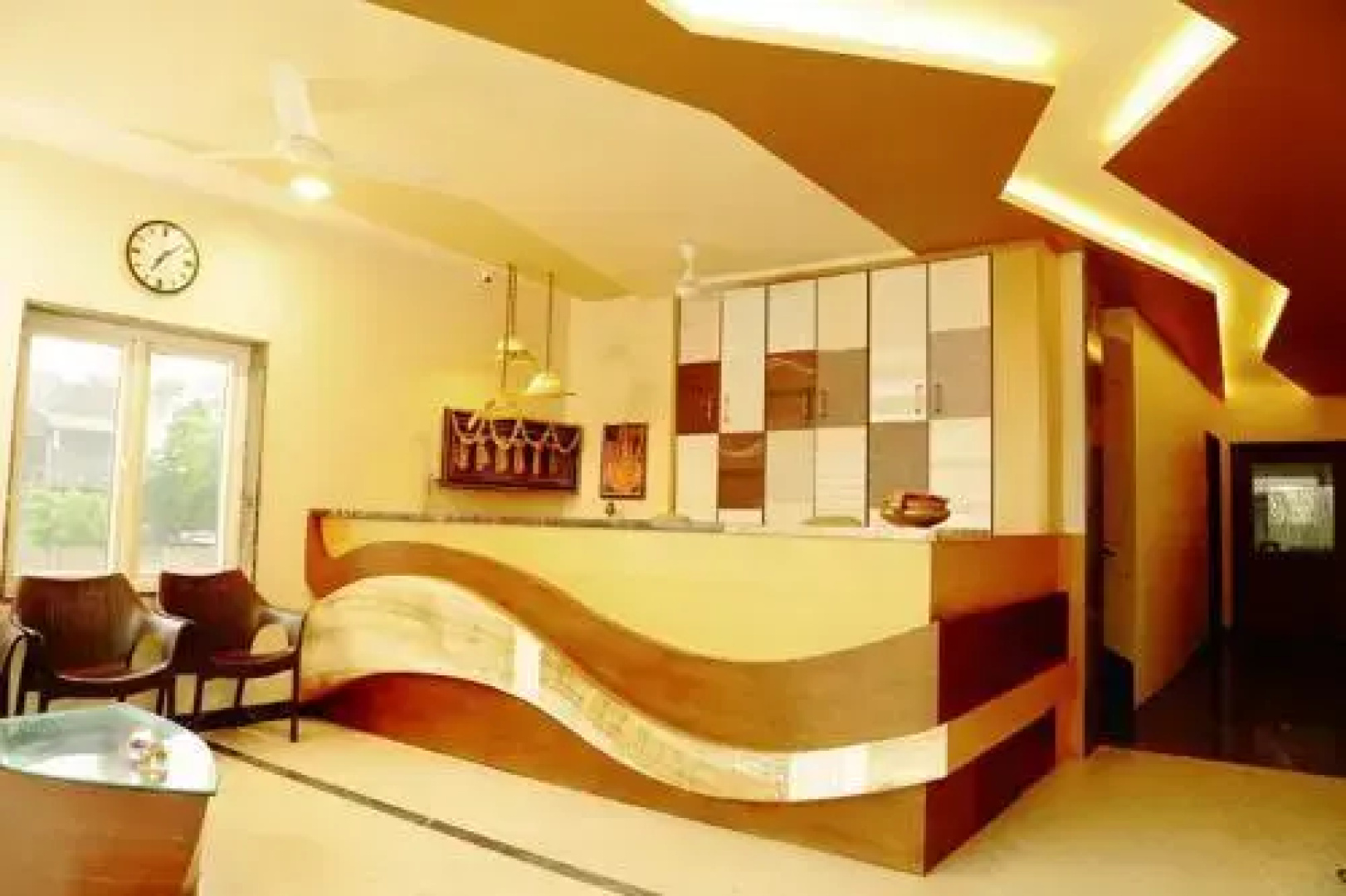 Annai In Saravana Bhavan Fine Stay