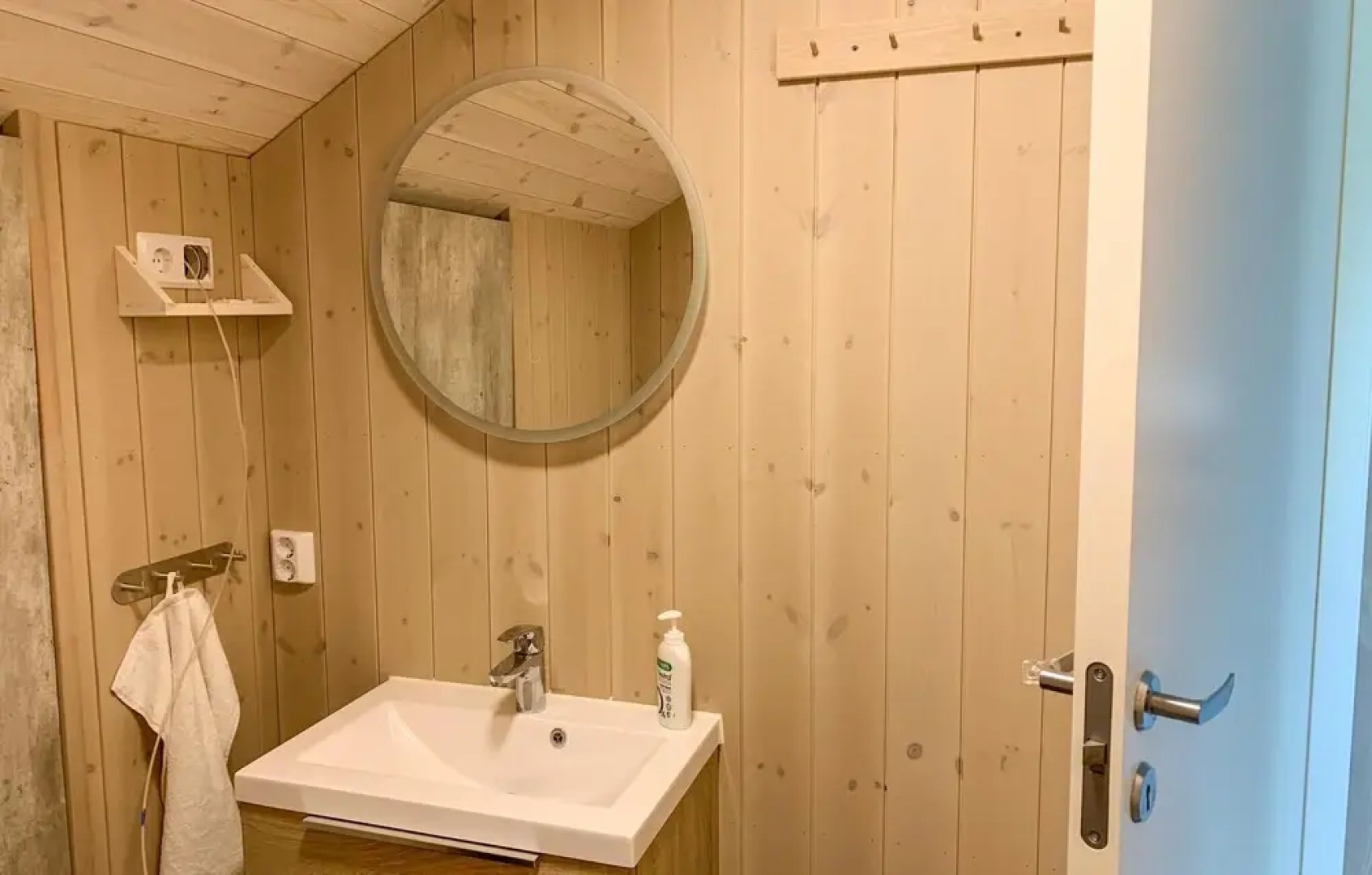 Nice Home in Etnedal With Wifi and 3 Bedrooms