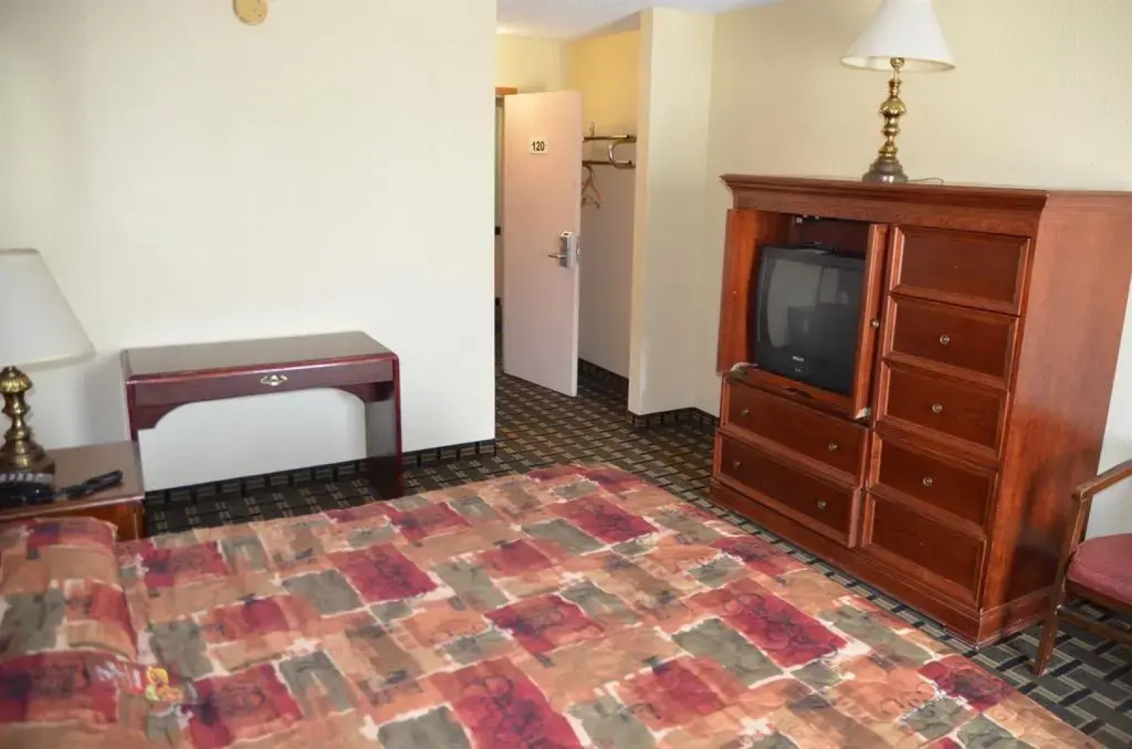 Real Value Inn