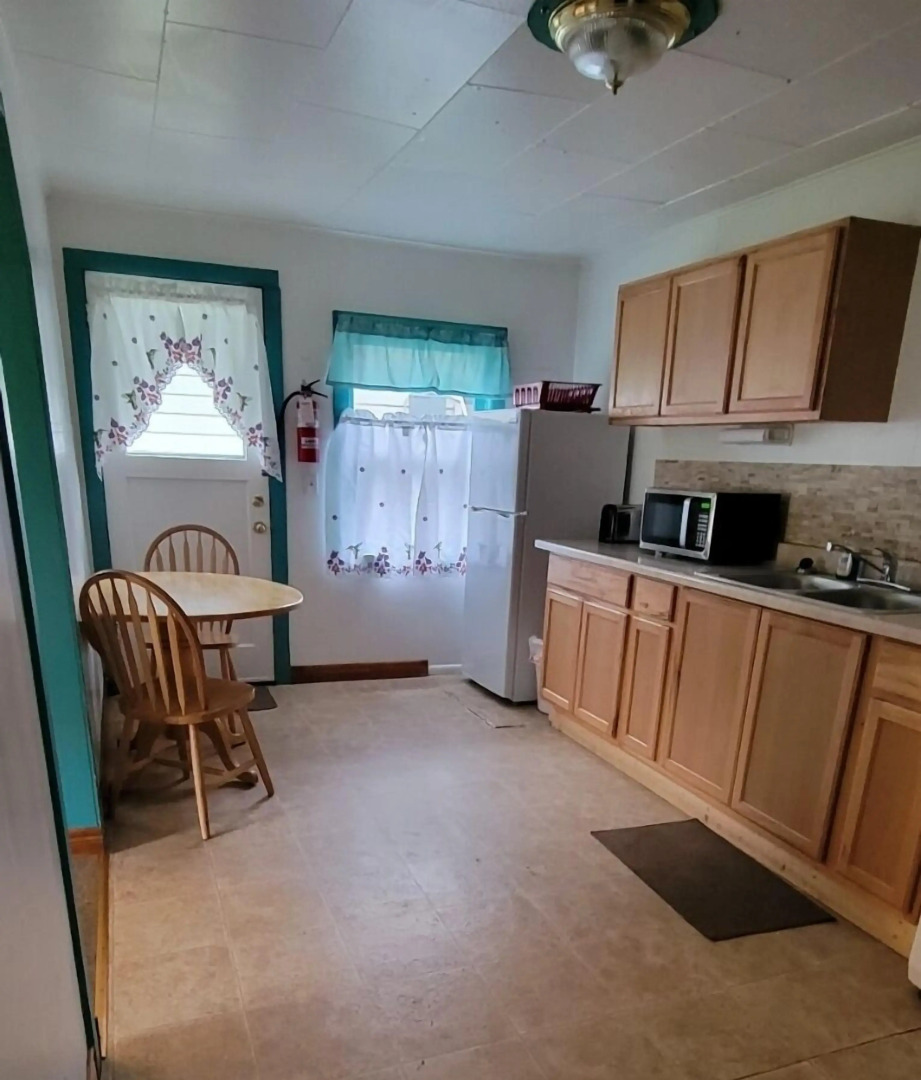 Little River Motel St  Regis