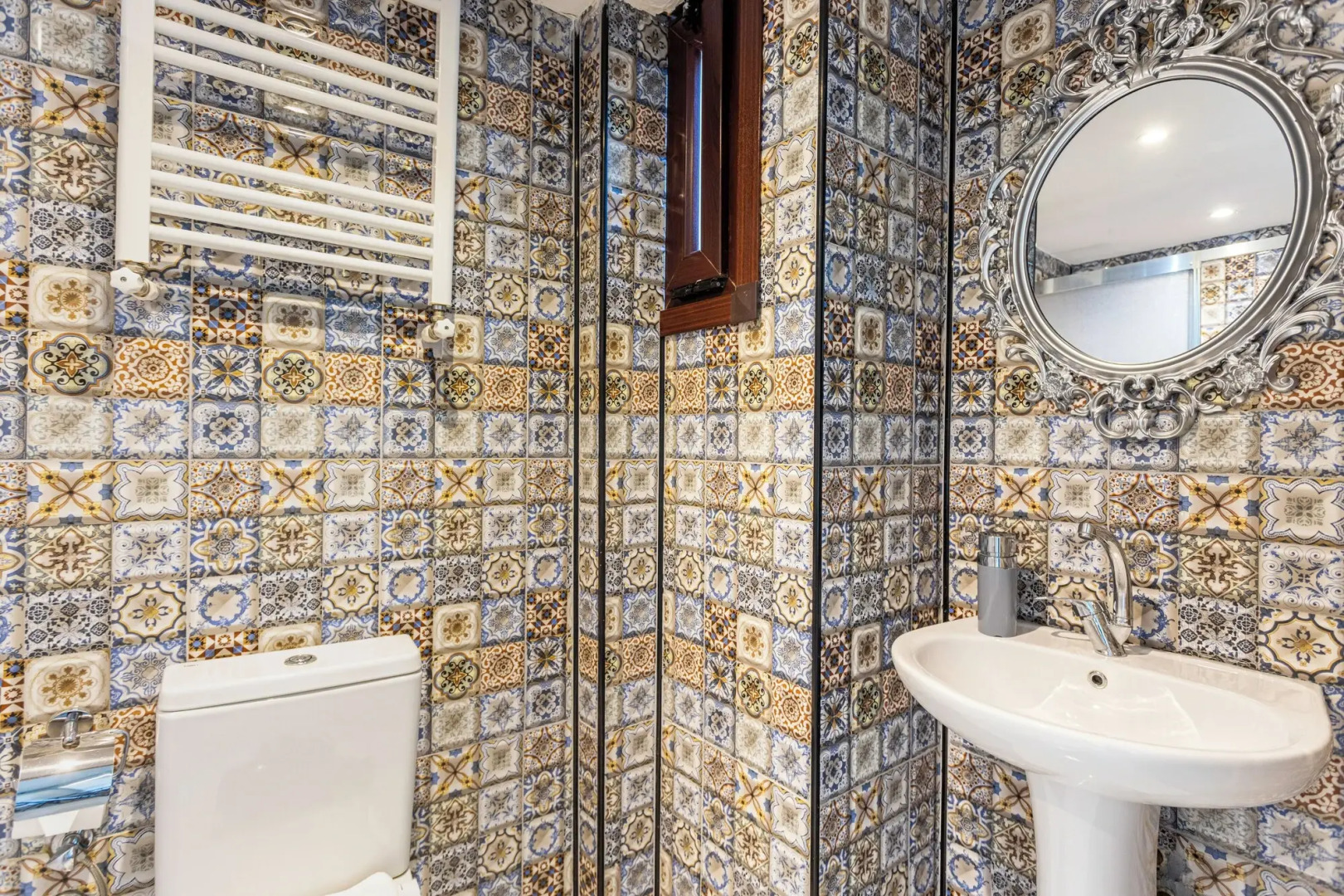 Lumina Boutique Hotel