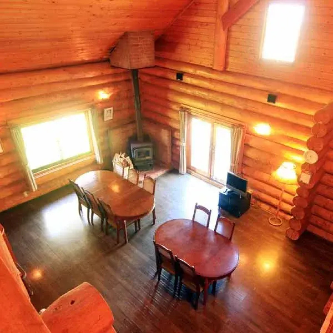 Log cabin rental & Finland Sauna Step House