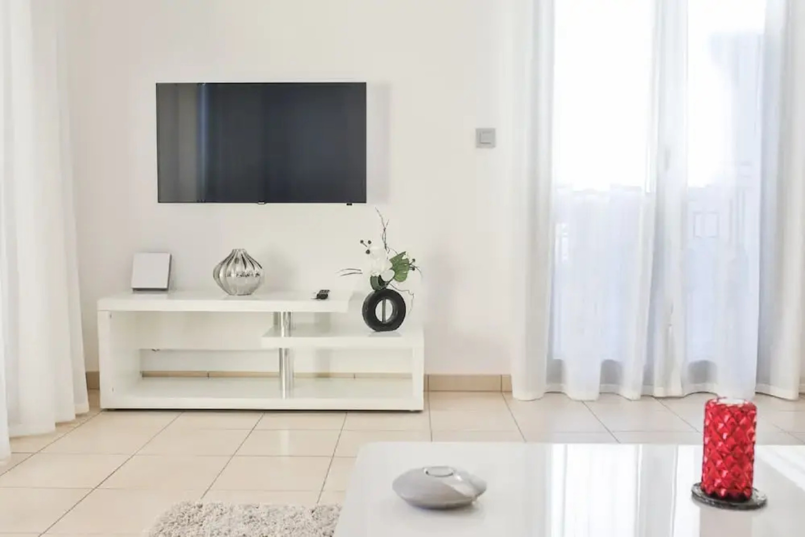 Beaulieu Villa Flora AP4043