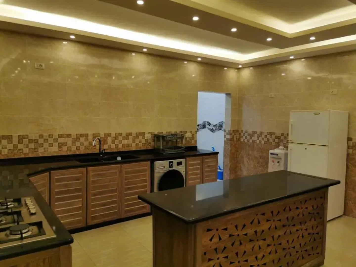 باب الهوى ١٩٧٤