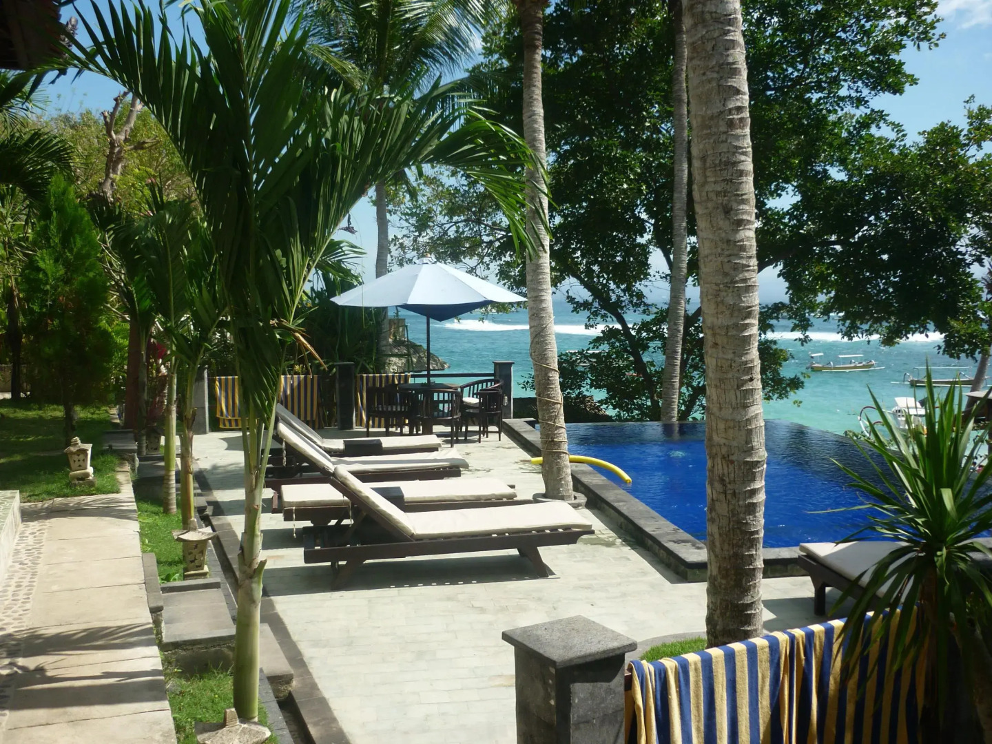 Songlambung Beach Huts