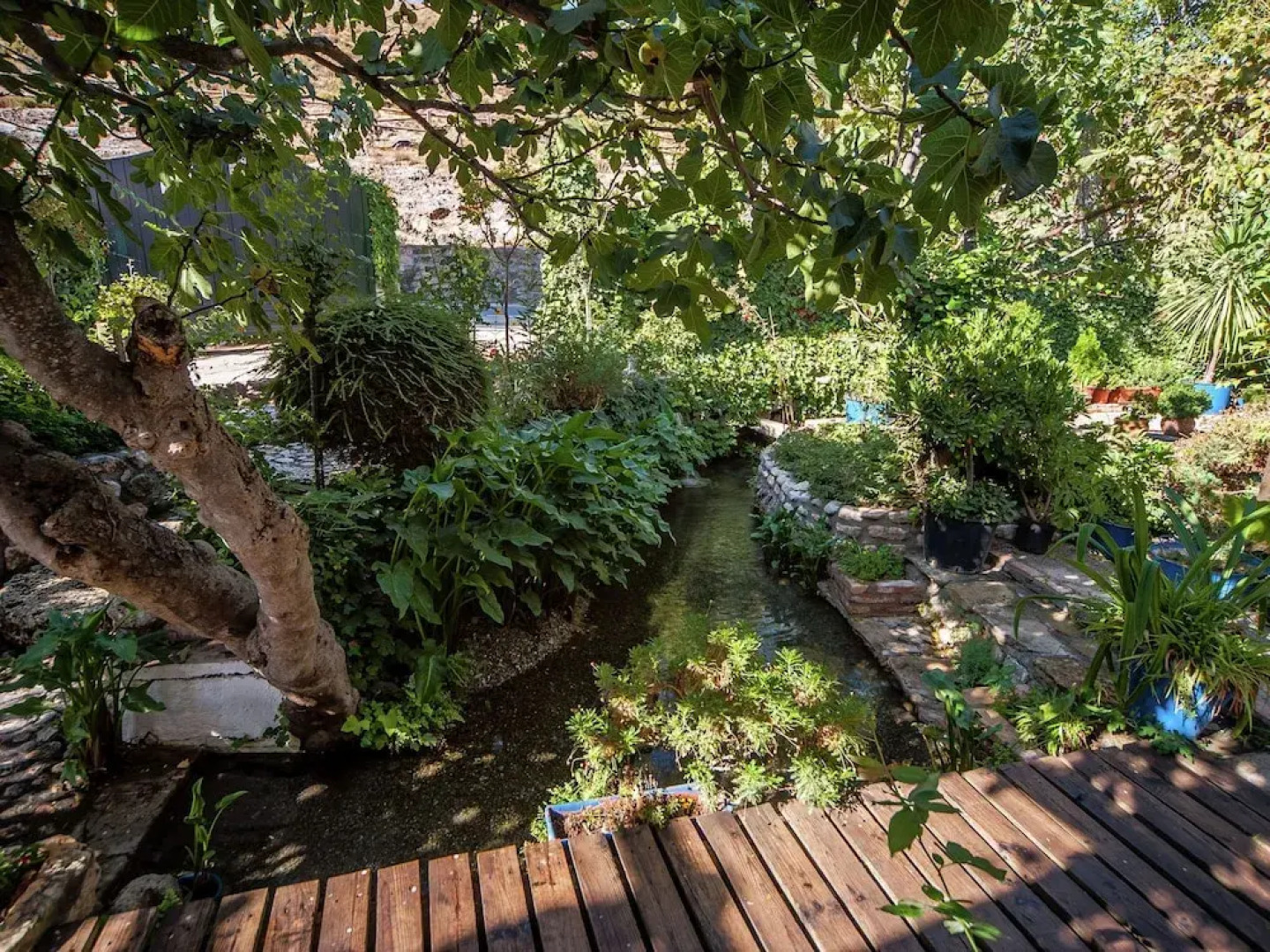 Rustic Cottage in El Padul With Swimming Pool