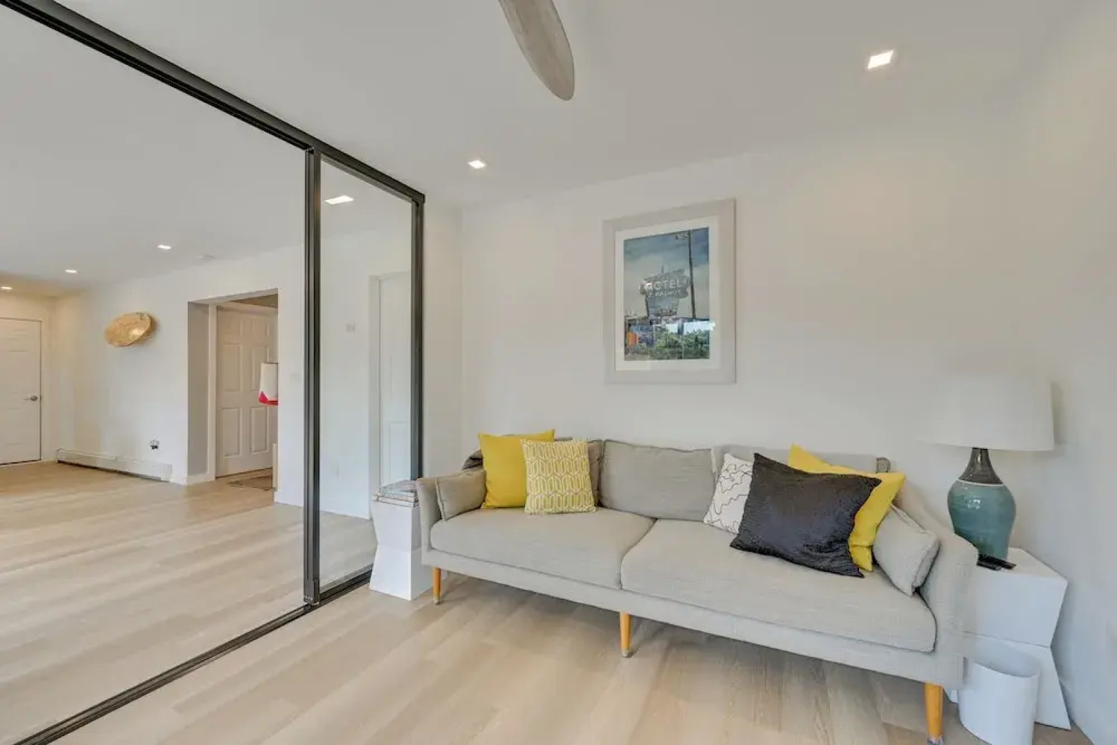 Alluring Hampton Bays Hideaway < 2 Mi to Beach!