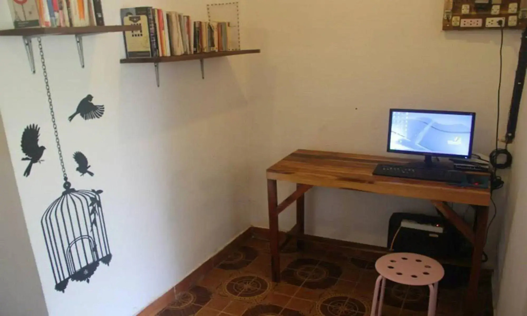 LPQ Backpackers Hostel