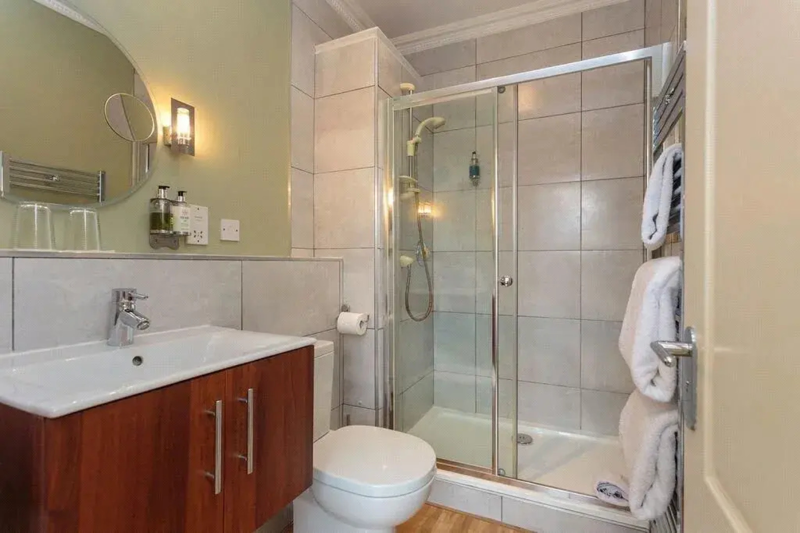 The Glenerne Guest House