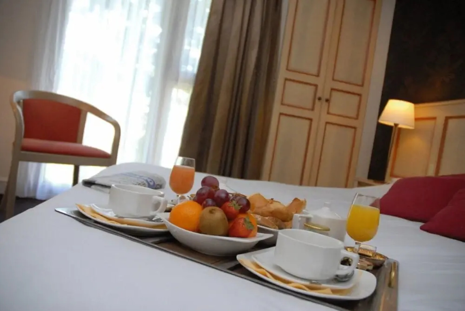 Le relais fleuri, Hôtel et restaurant Logis - Avallon