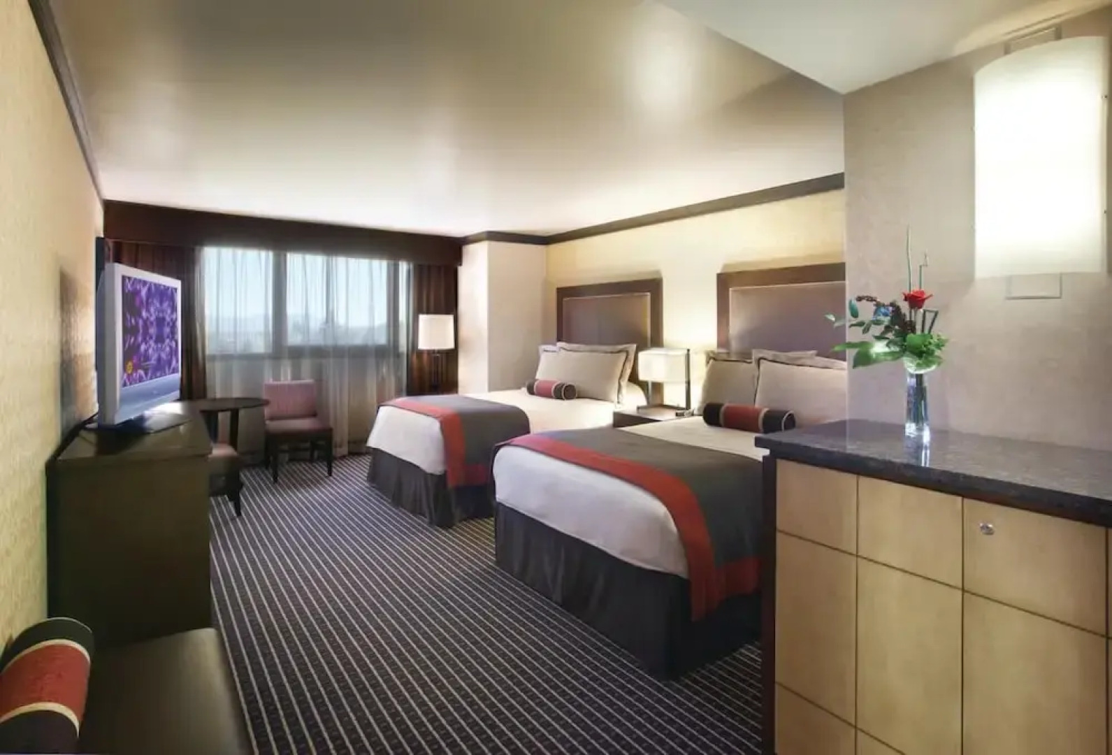 Horseshu Hotel & Casino