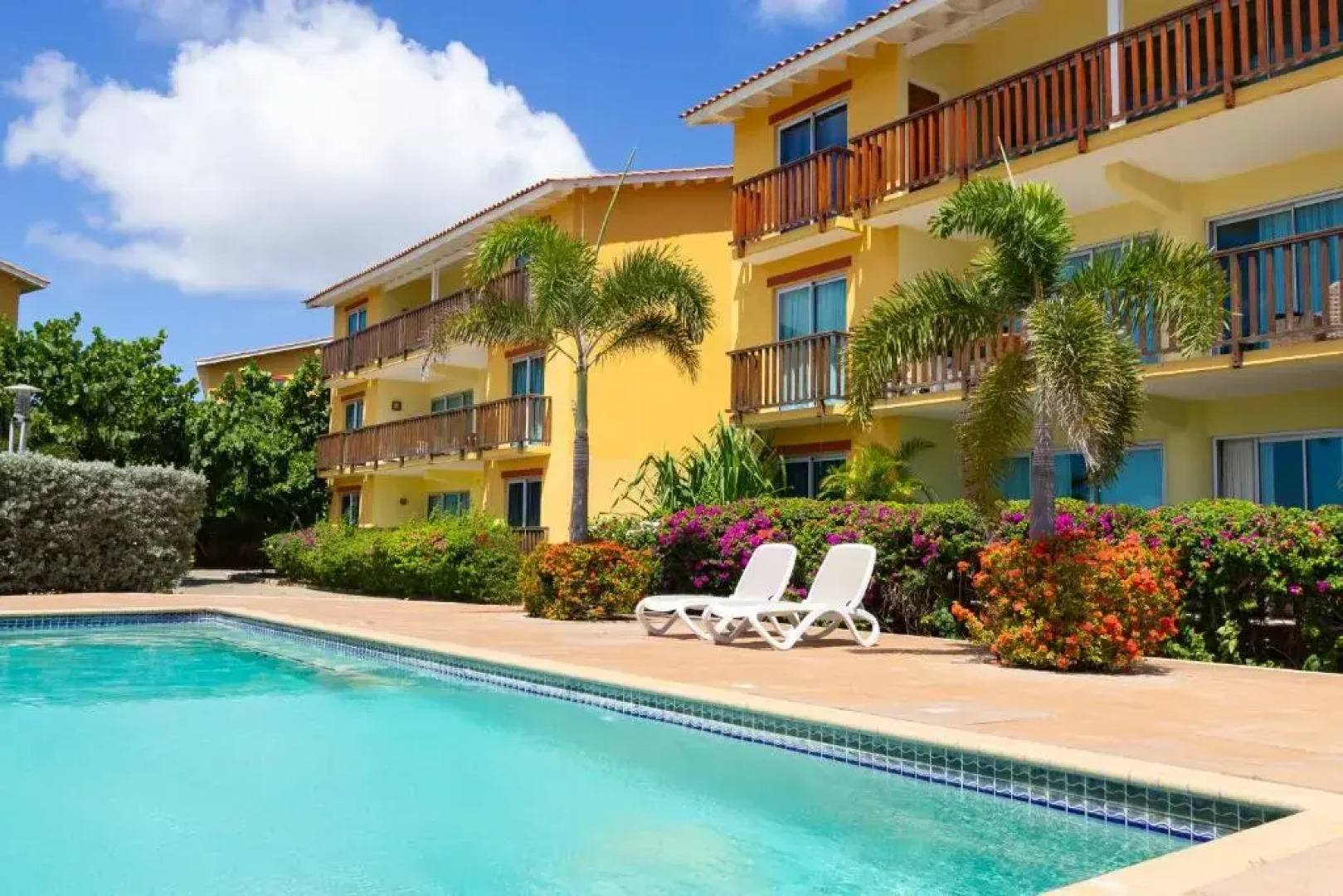 Fantasy 3 Bedroom Penthouse Marina View Suite 46