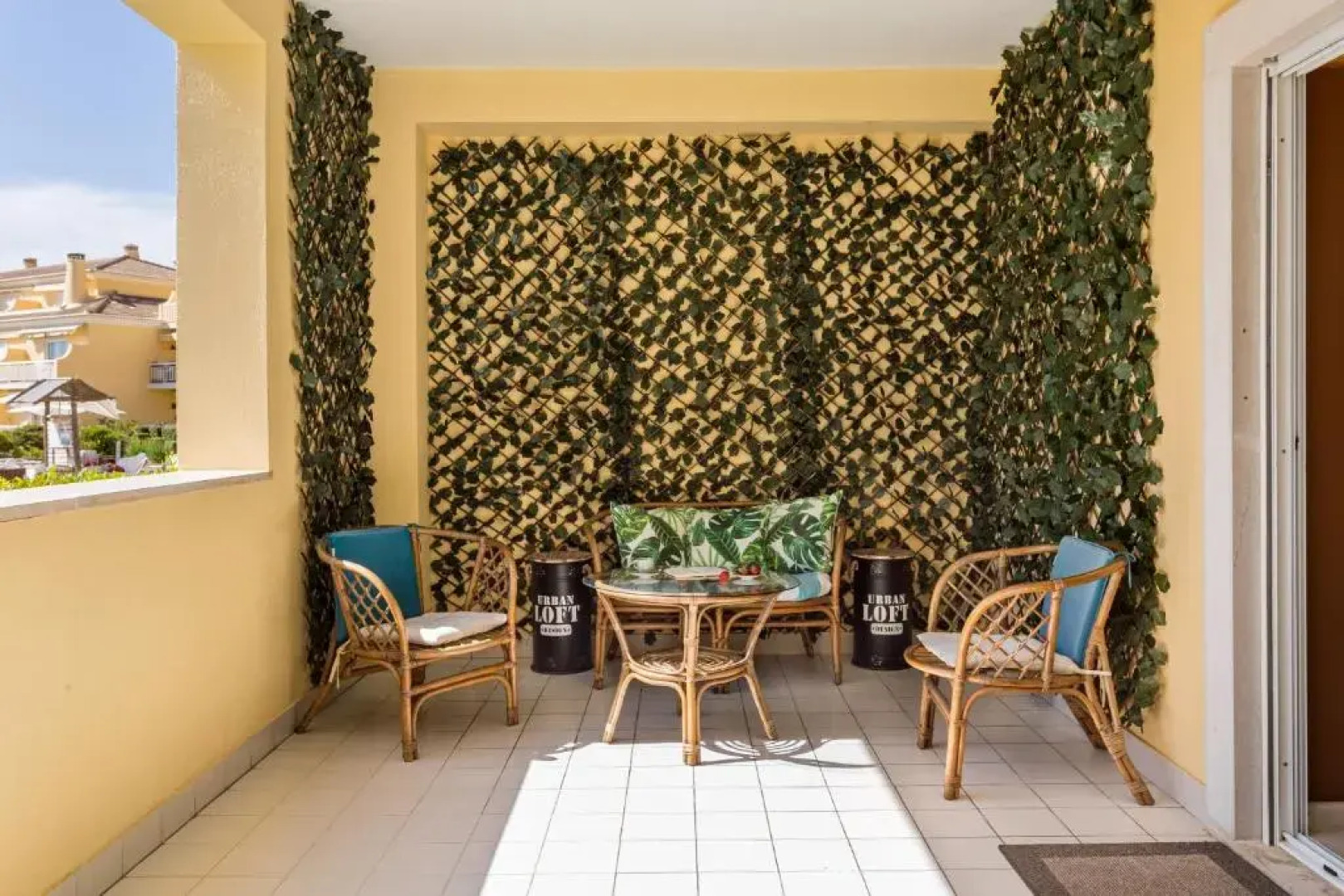 Altido Stunning Ericeira Flat W/2 Shared Pools & Gym