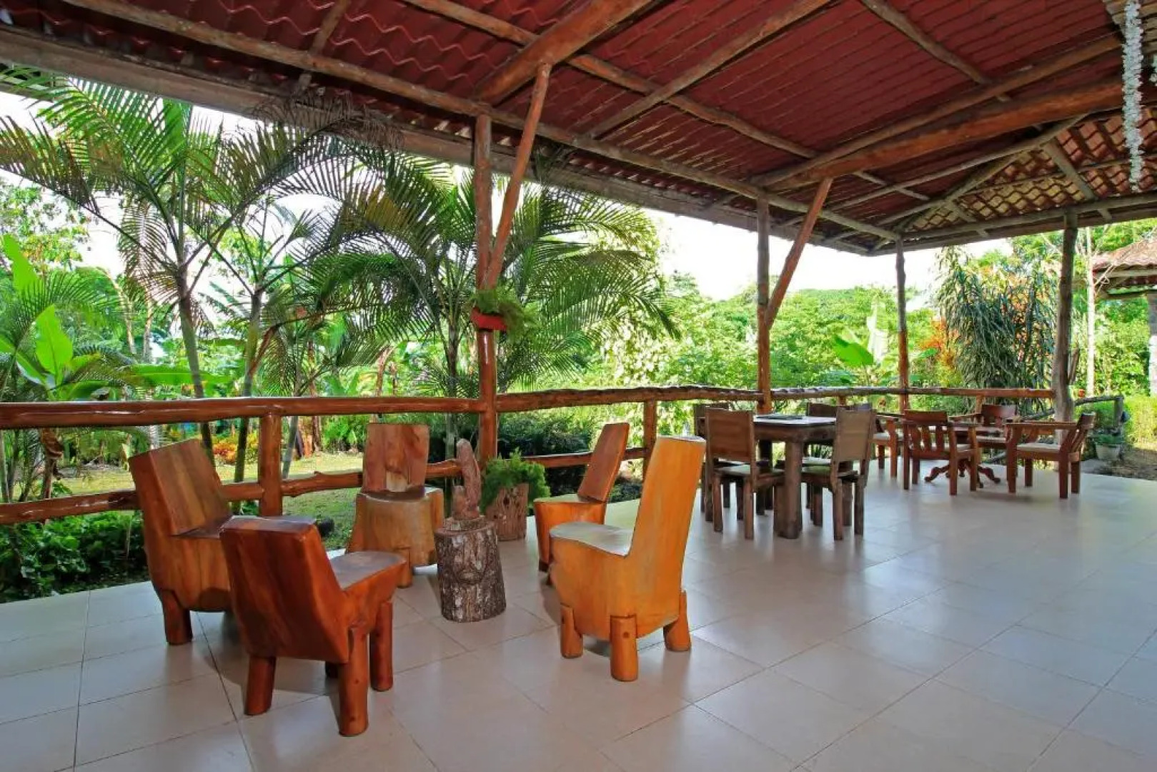 Natura Gardens Galápagos Hotel