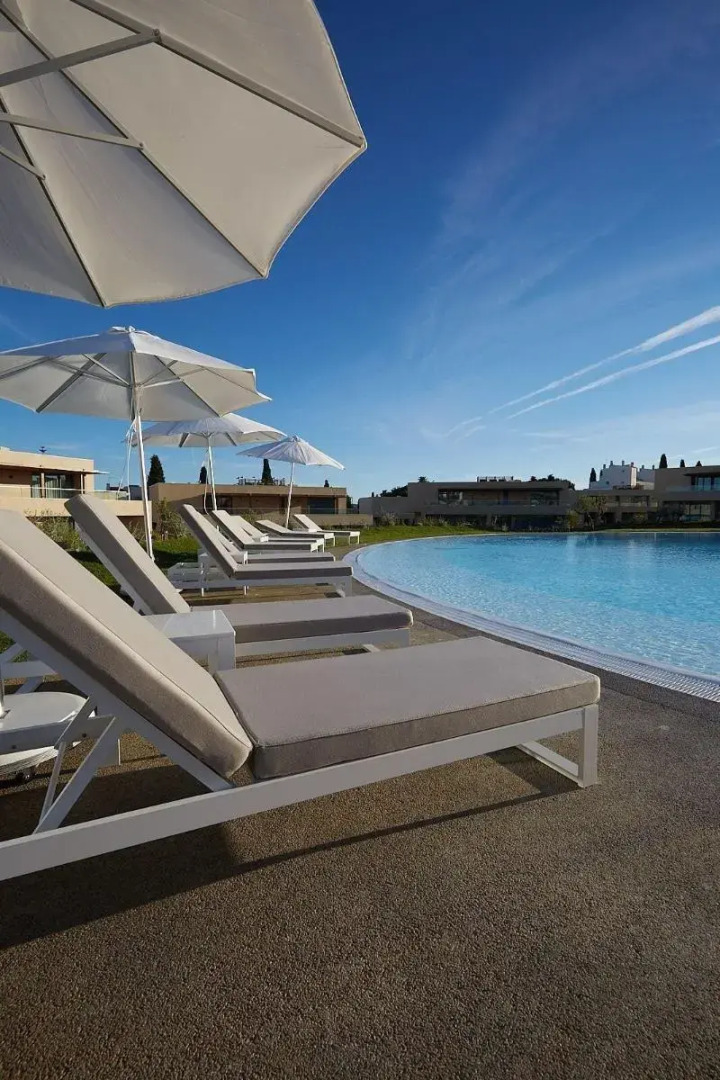 White Shell Beach Villas