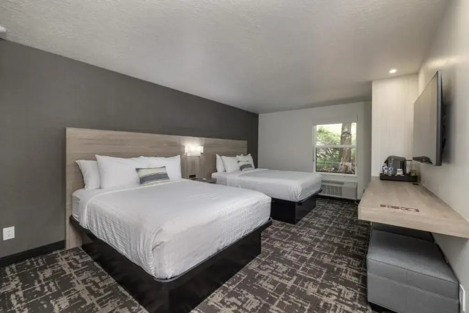 Quality Inn & Suites Montclair