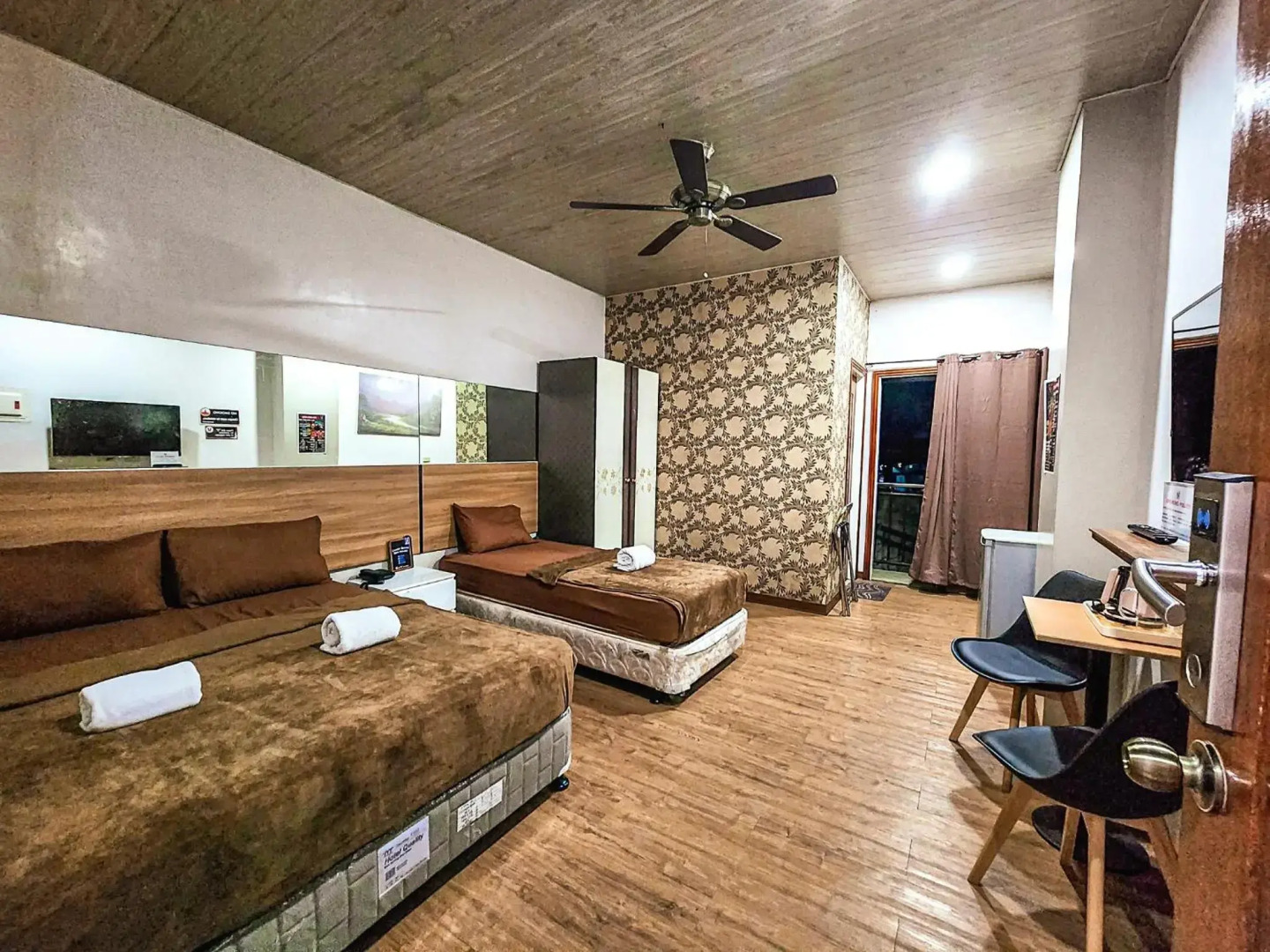 OYO 767 Hotel Urban - Khotel Kurban Hotel