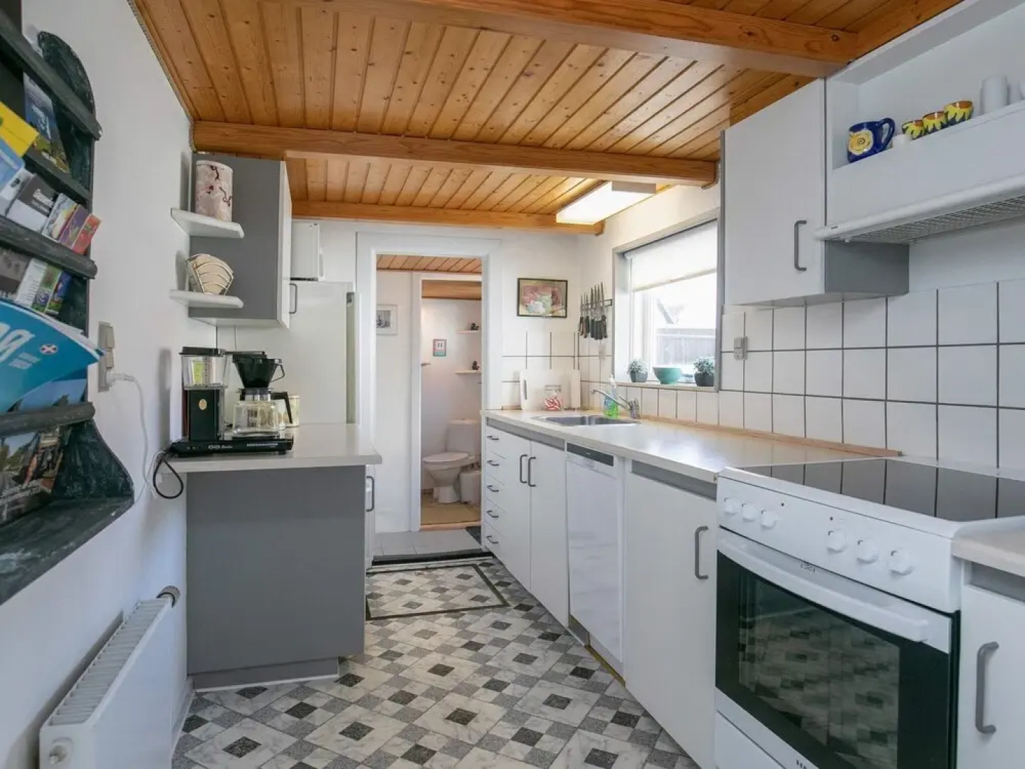 6 Person Holiday Home in Marstal