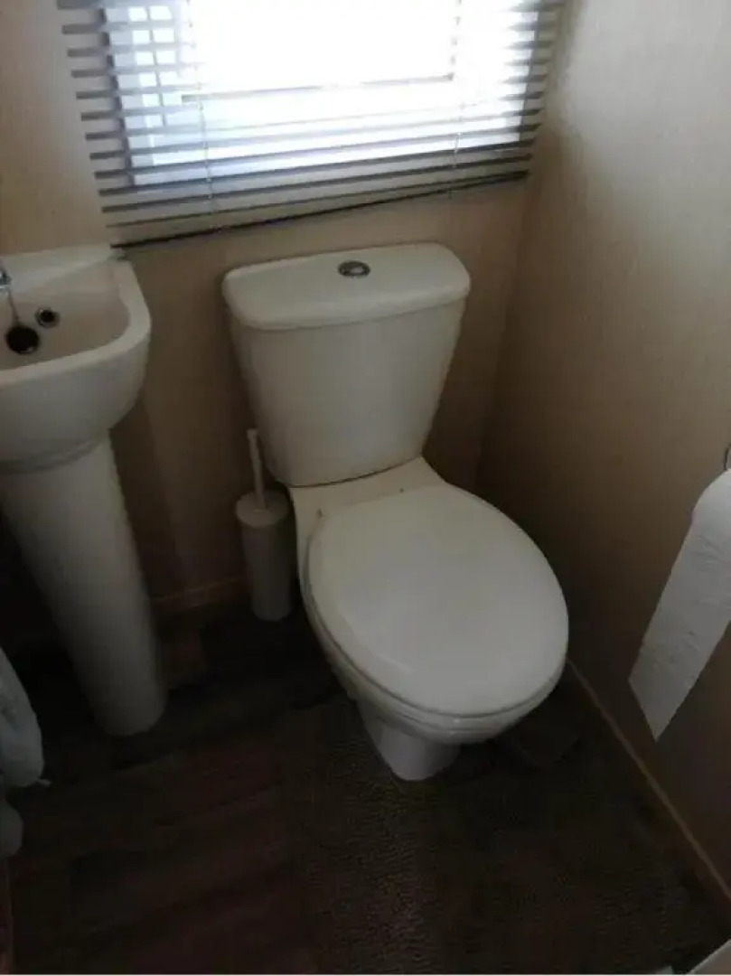 M58 2 Bedroom, 6 berth Caravan