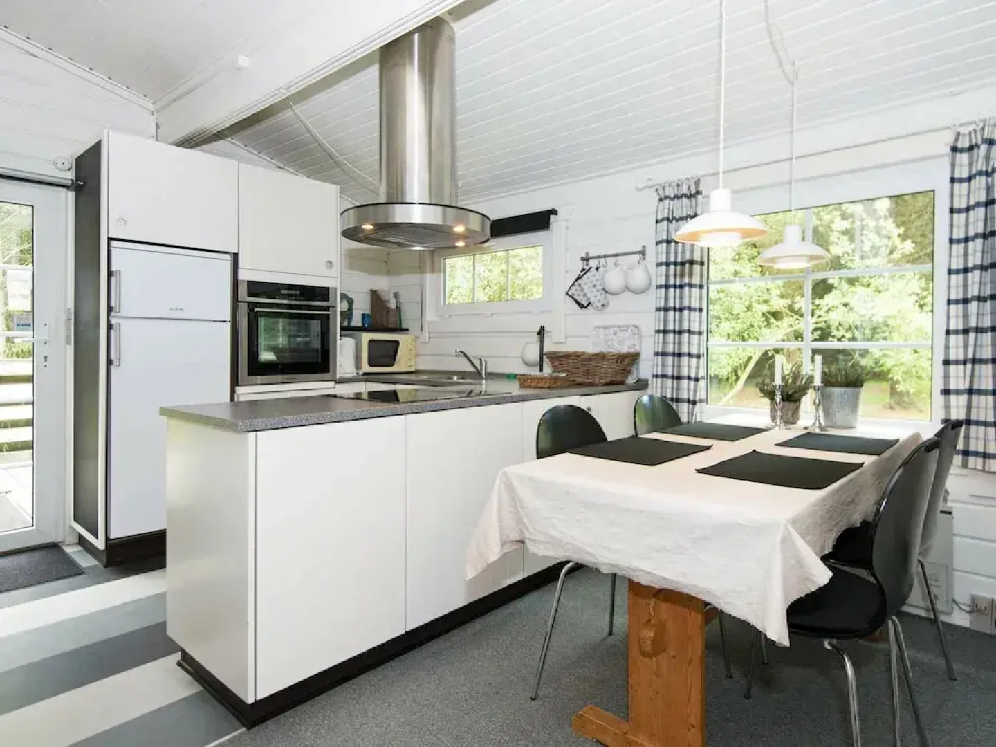 6 Person Holiday Home in Romo