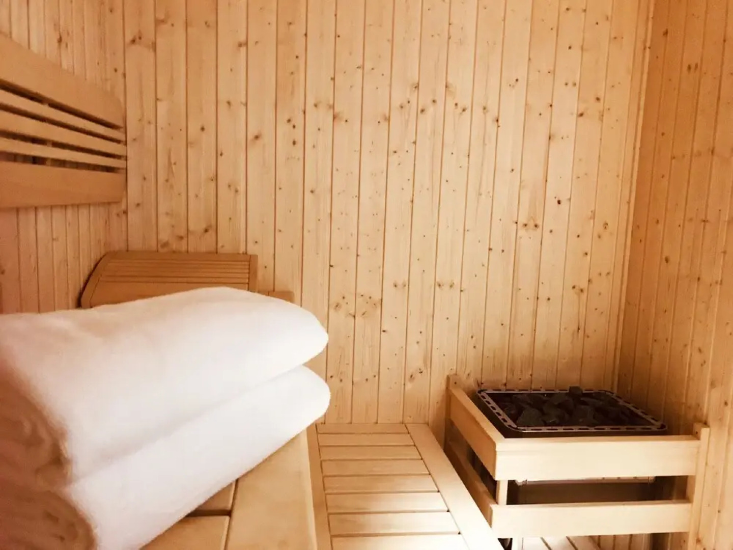 Flats For Rent  - Verano Residence