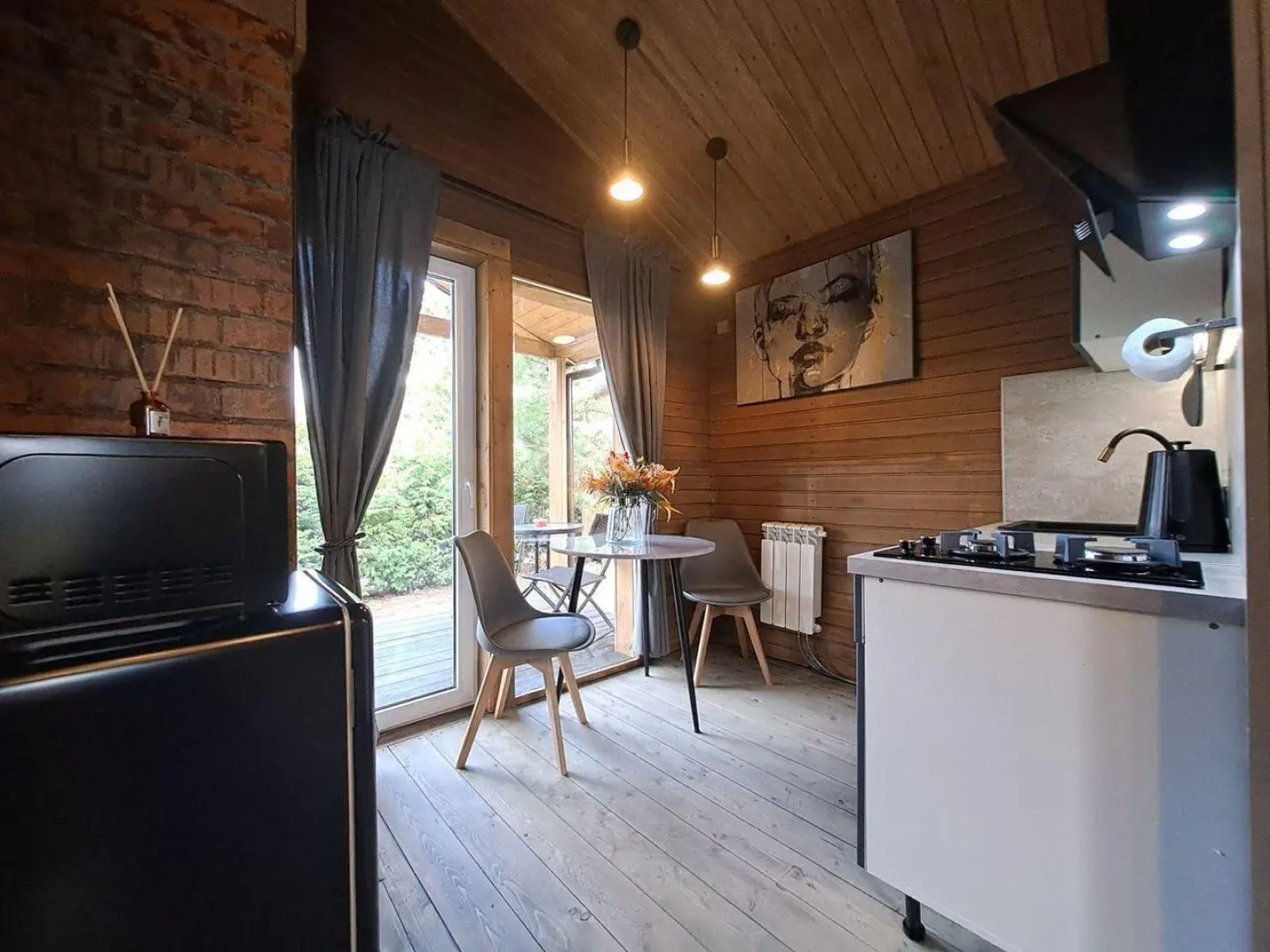 Домики на Луговом