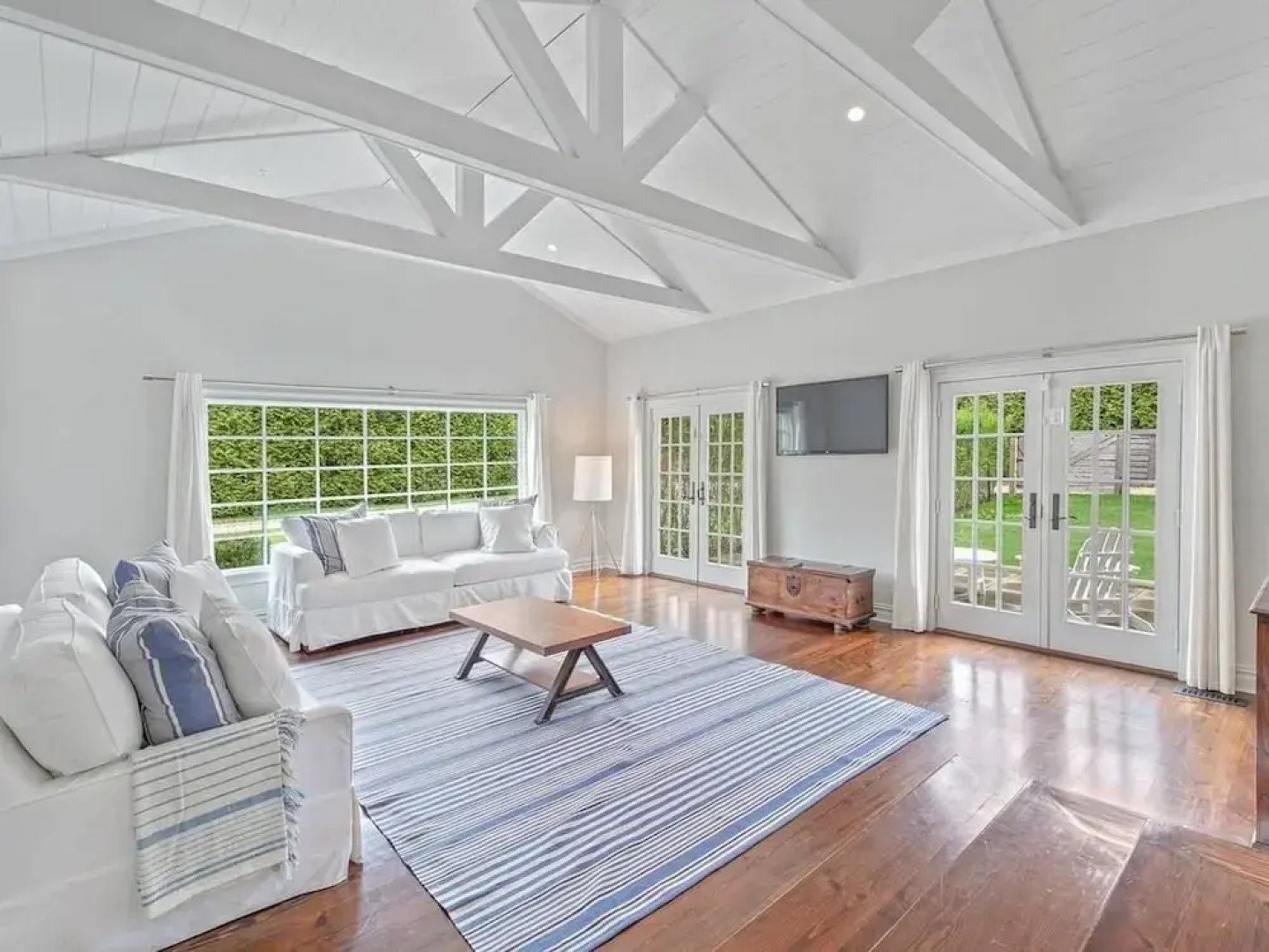 Modern Hamptons Villa