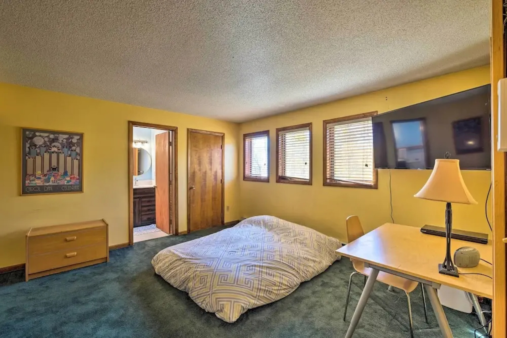 Primely Located Dover Escape < 1 Mi to Mt Snow!