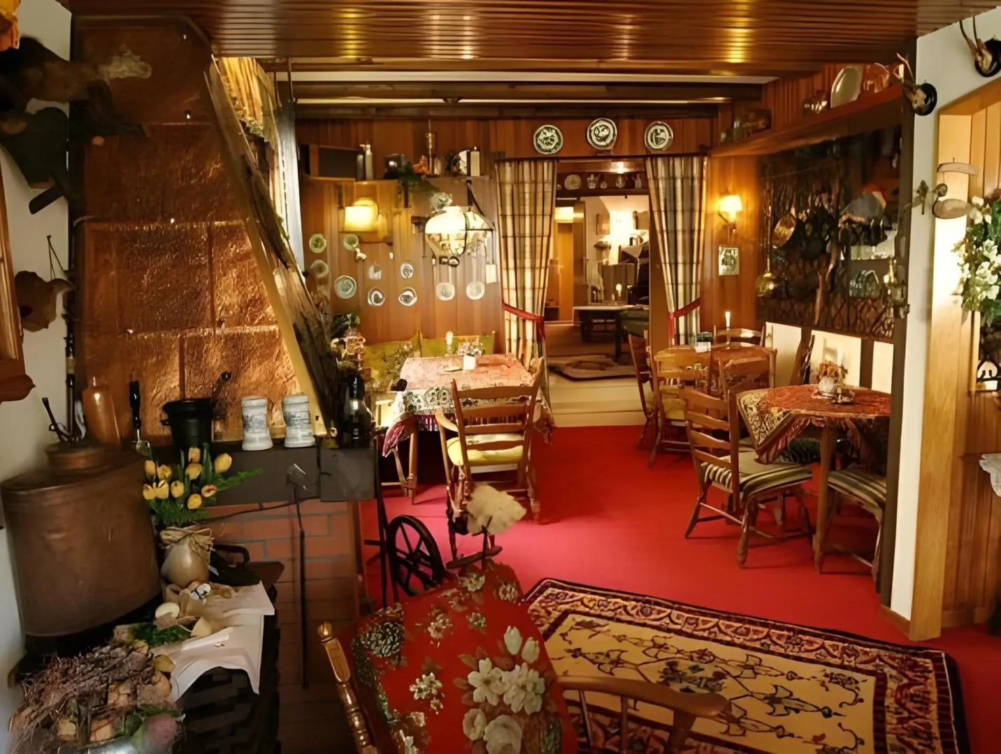 Alte Weinstuben Steinfelder Hof